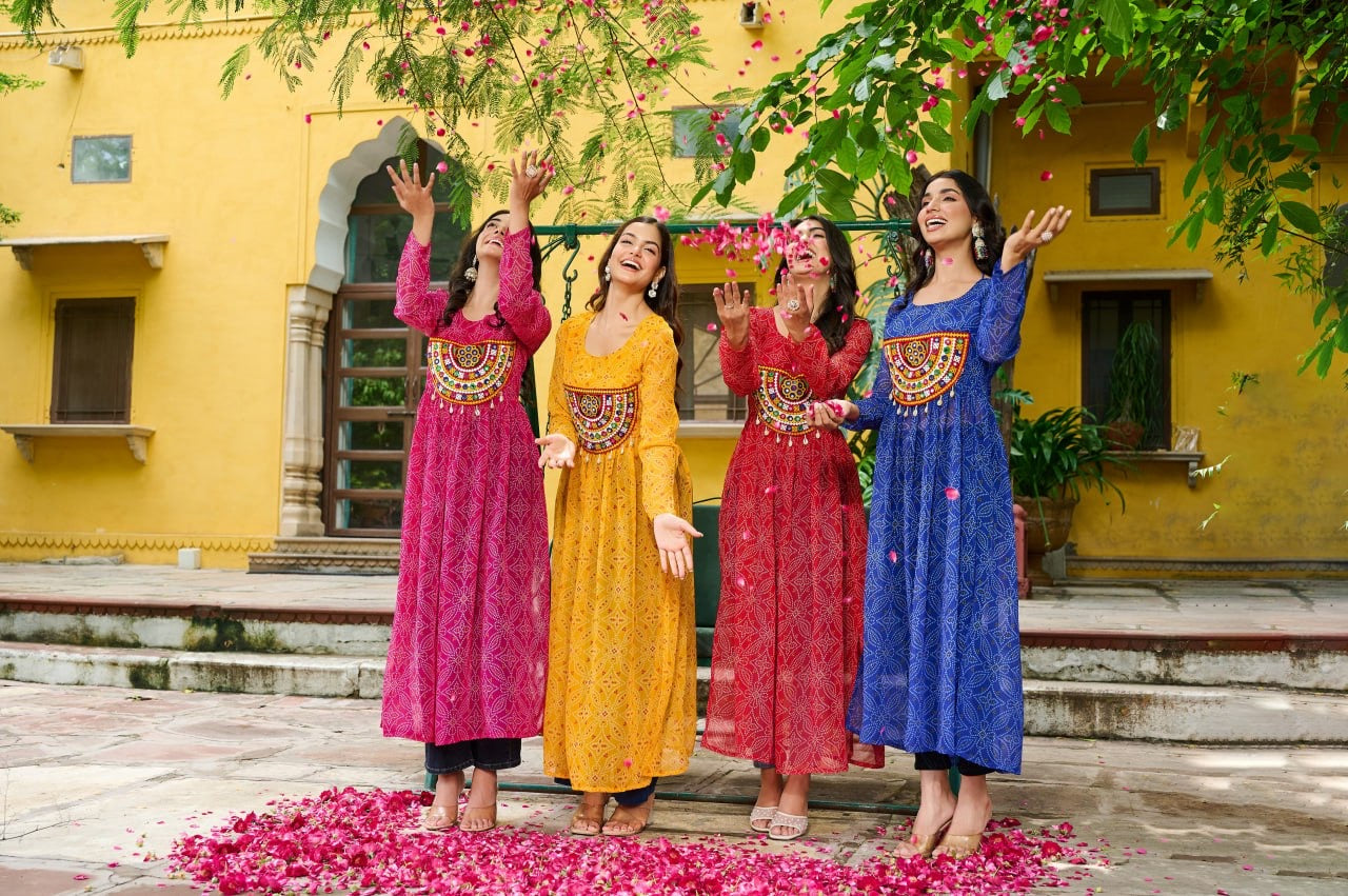 SHIVTRAA LIGHTWEAR NAVRATRI DESIGNER OUTFIT COLLECTION - 2025 🤳