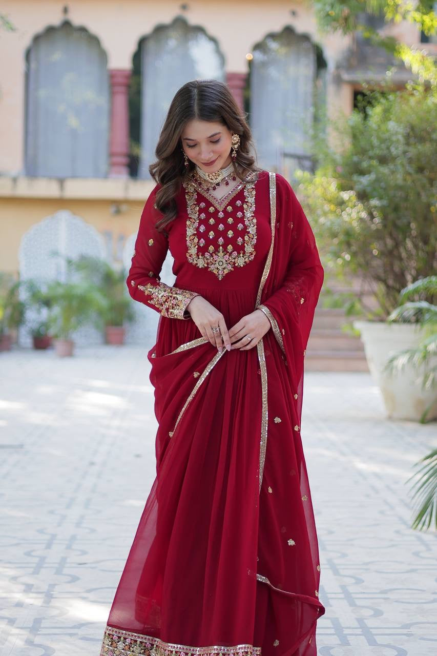 SHIVTRAA LUX GOWN-WITH-DUPATTA COLLECTIONS 2025 💃🏼