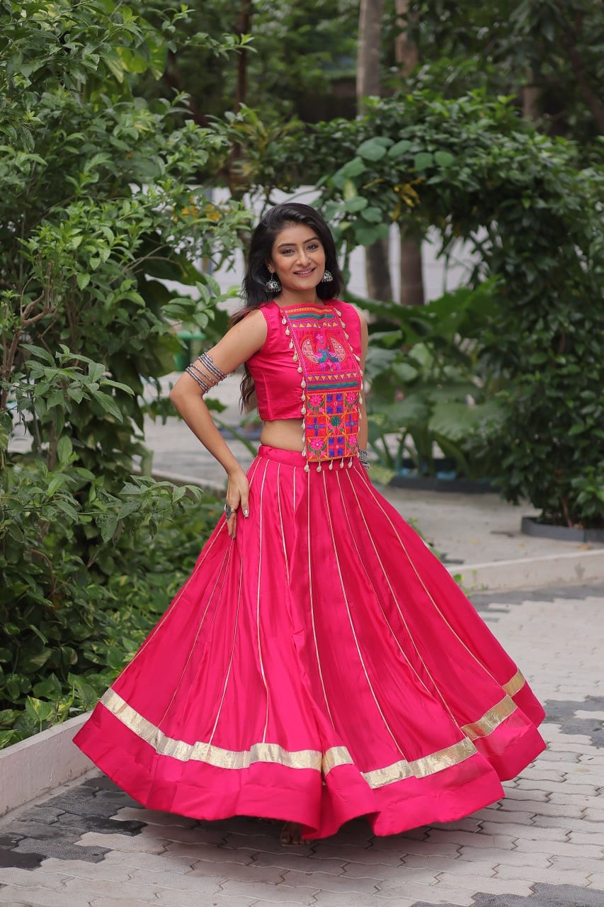 SHIVTRAA DESIGNER NAVRATRI LEHENGA CHOLI COLLECTIONS – 2025