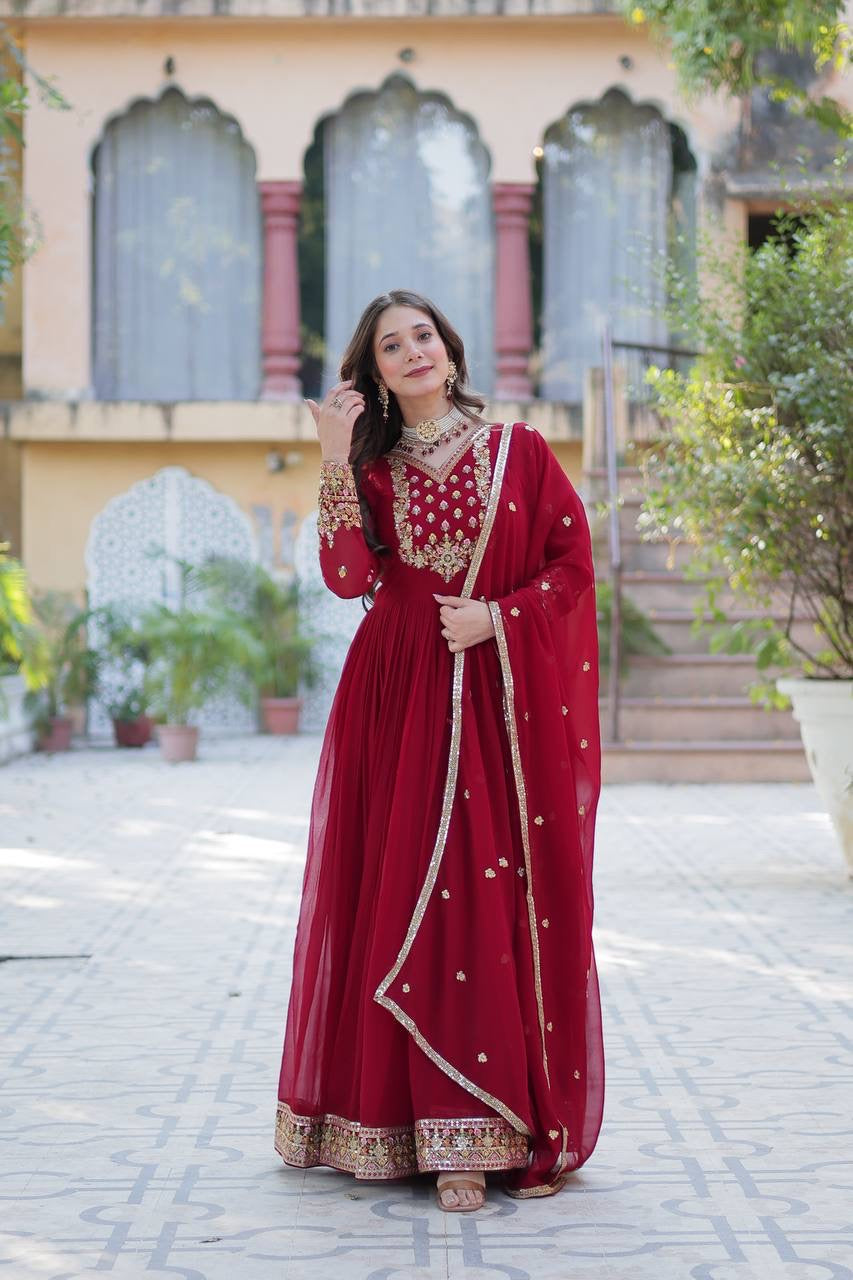 SHIVTRAA LUX GOWN-WITH-DUPATTA COLLECTIONS 2025 💃🏼