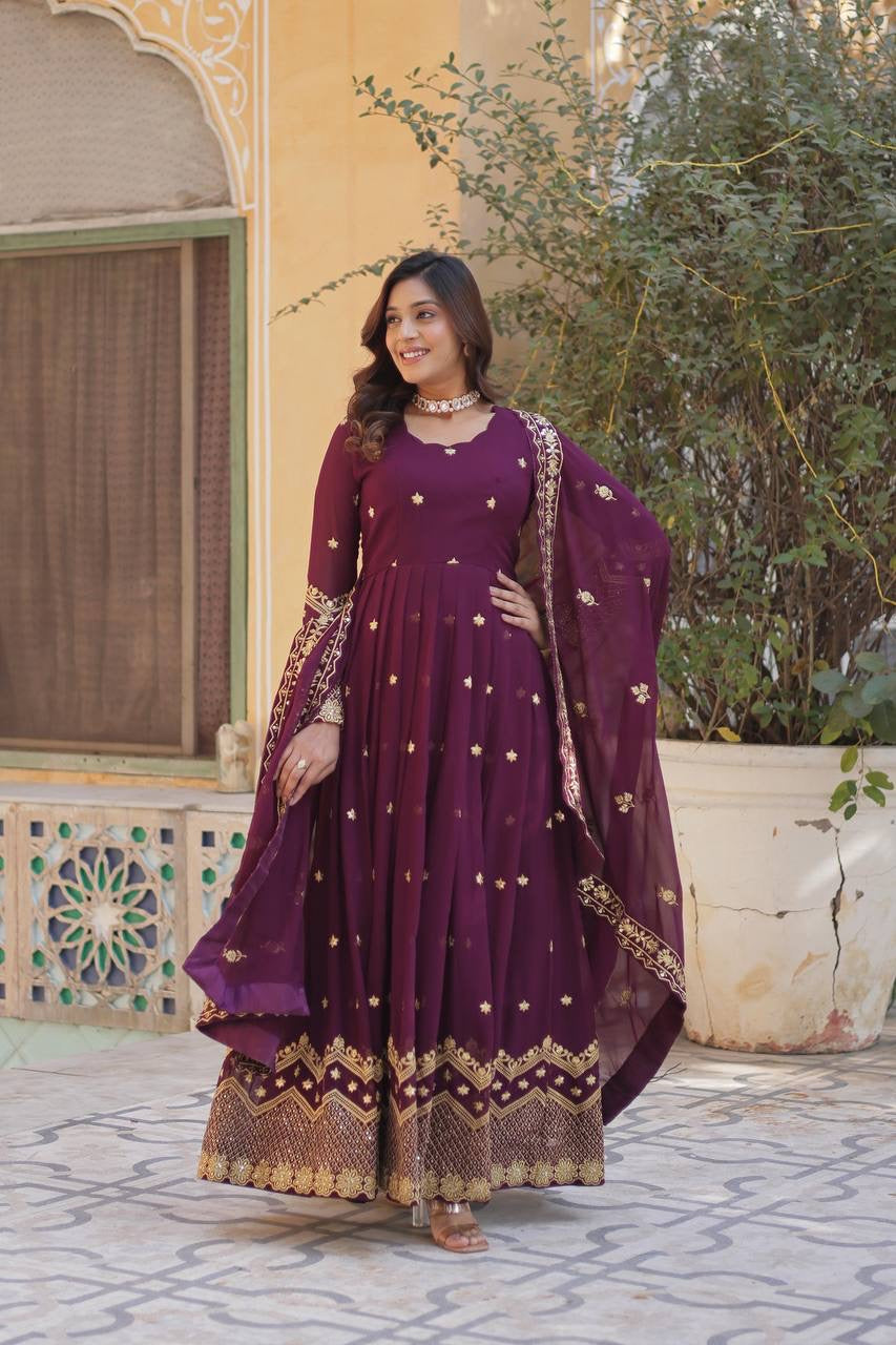 💃 Introducing the Shivtraa Lux Premium Designer Readymade Gown Collection 2025! 👜