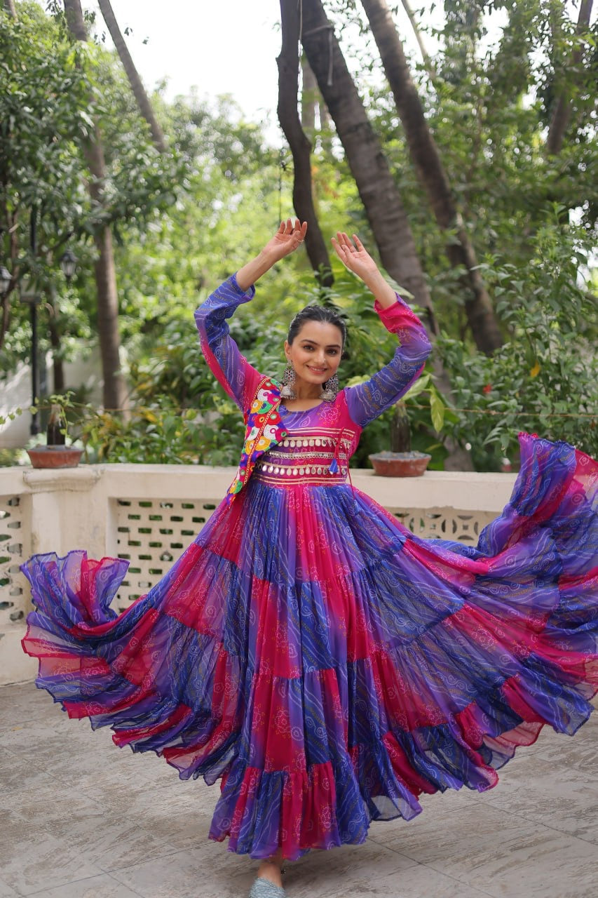 Shivtraa Navratri Designer Collections 2025 π€³
#GownLove | #Navratri2025