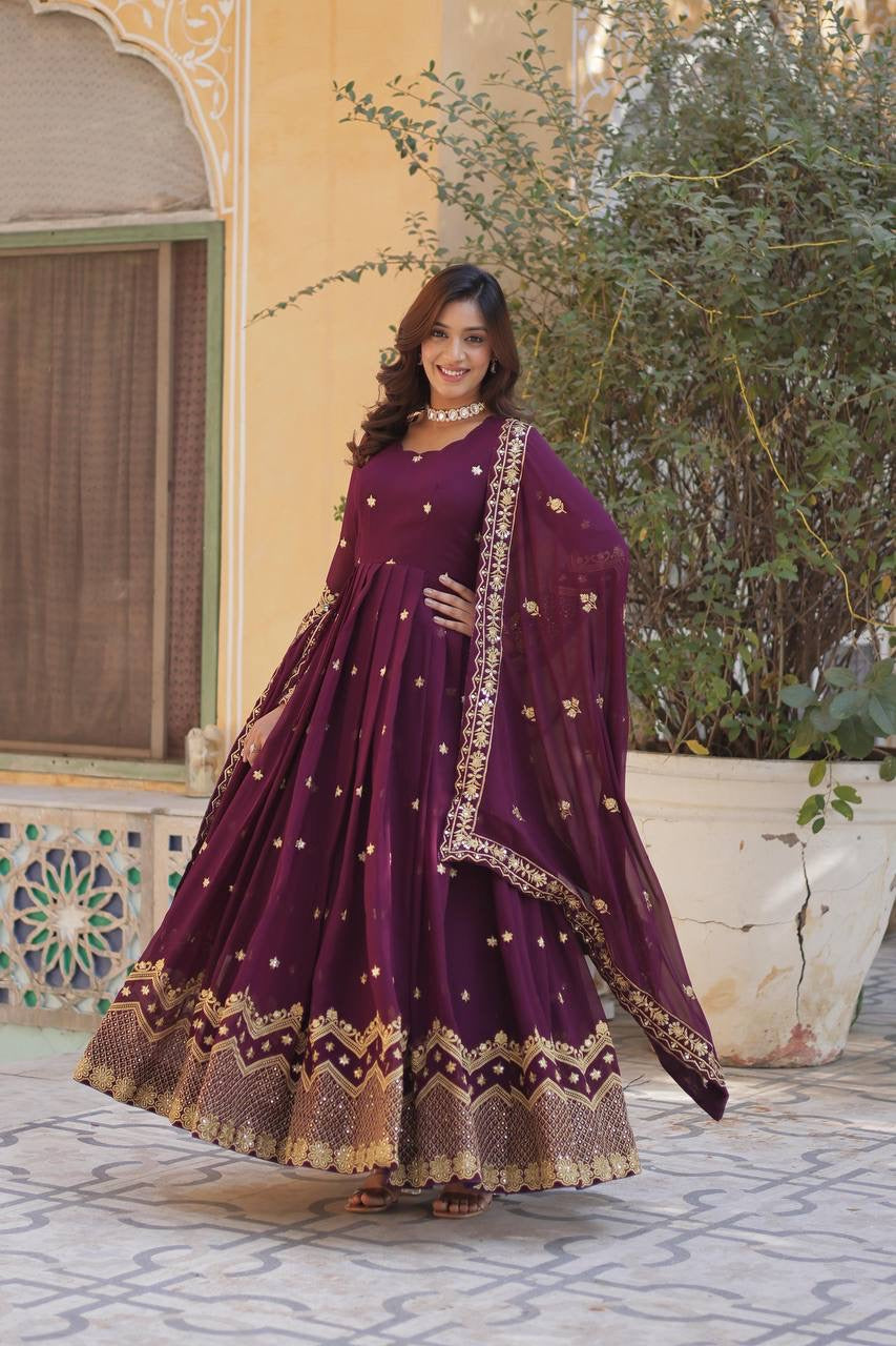 💃 Introducing the Shivtraa Lux Premium Designer Readymade Gown Collection 2025! 👜