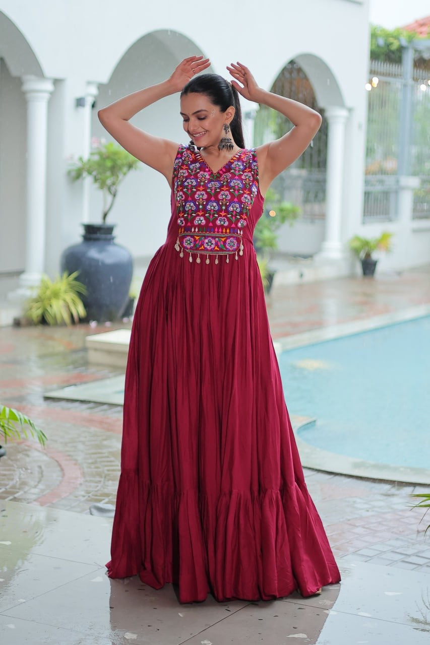 SHIVTRAA DESIGNER NAVRATRI LIGHTLY GOWN EASY WEAR COLLECTIONS – 2025 💃🏻