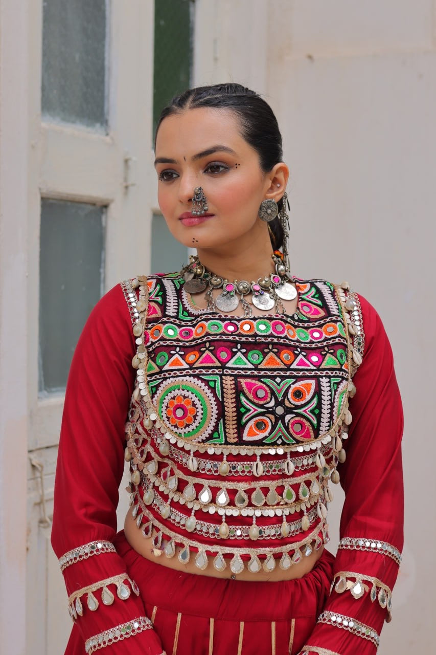 SHIVTRAA’S TOP HIT NAVRATRI LEHENGA CHOLI COLLECTION – 2025 🌟