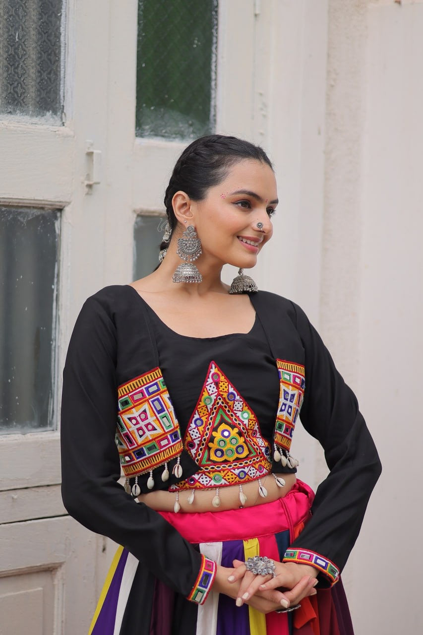 SHIVTRAA DESIGNER NAVRATRI LEHENGA CHOLI COLLECTIONS – 2025