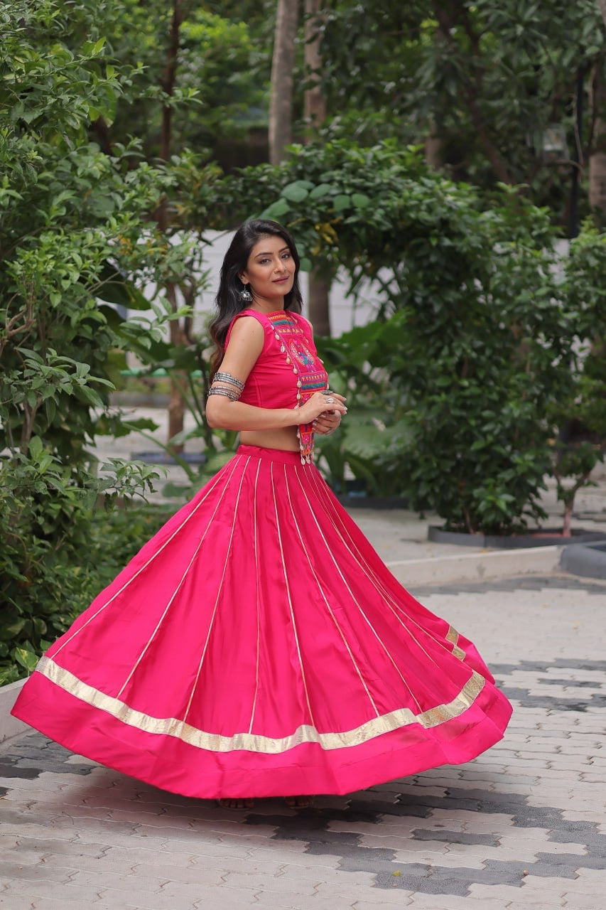 SHIVTRAA DESIGNER NAVRATRI LEHENGA CHOLI COLLECTIONS – 2025