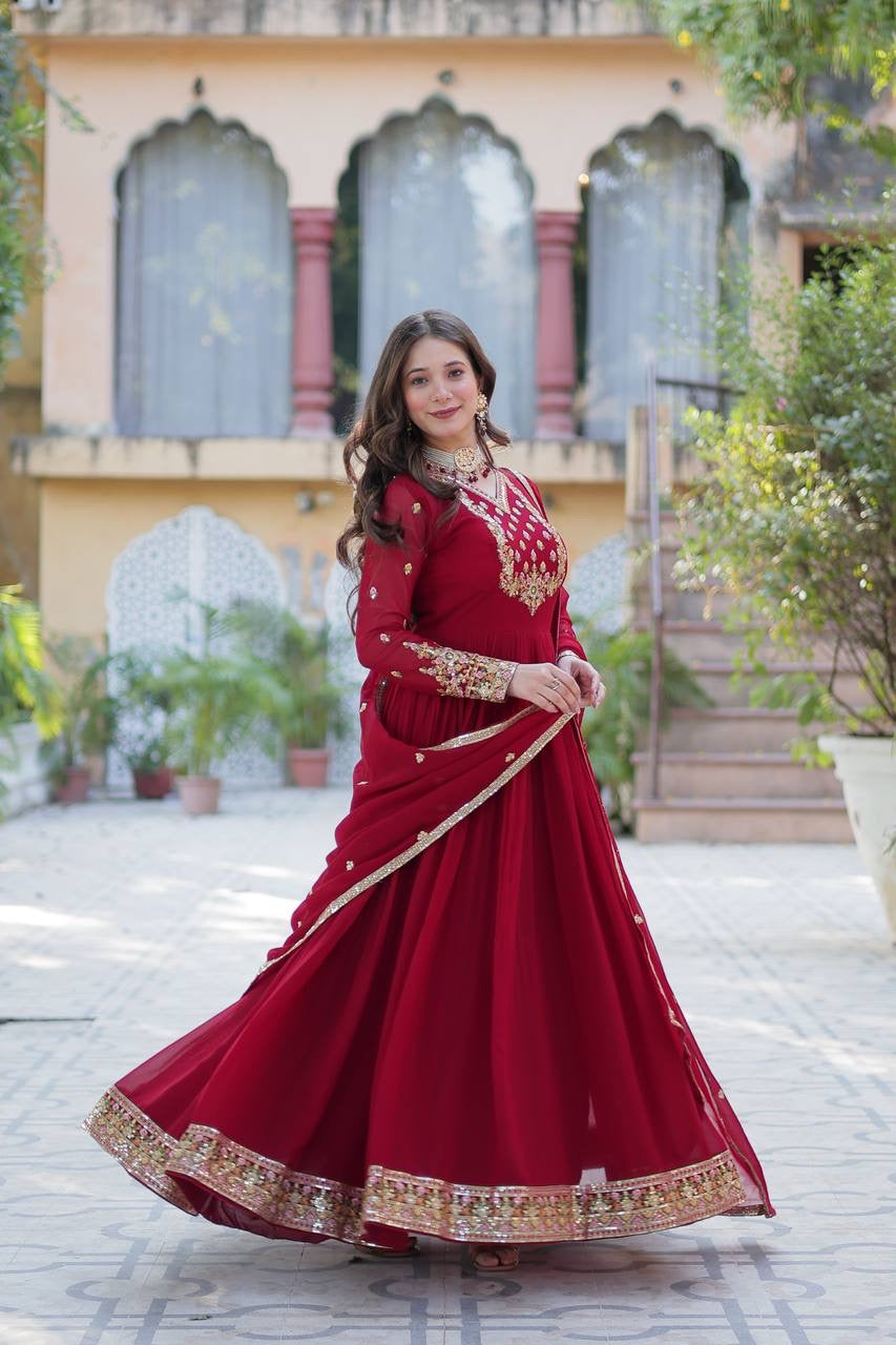 SHIVTRAA LUX GOWN-WITH-DUPATTA COLLECTIONS 2025 💃🏼