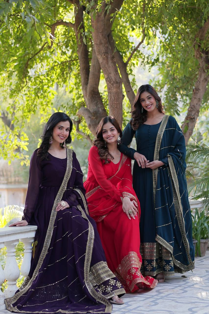 Introducing the Shivtraa Lux Faux Blooming Gown with Dupatta!