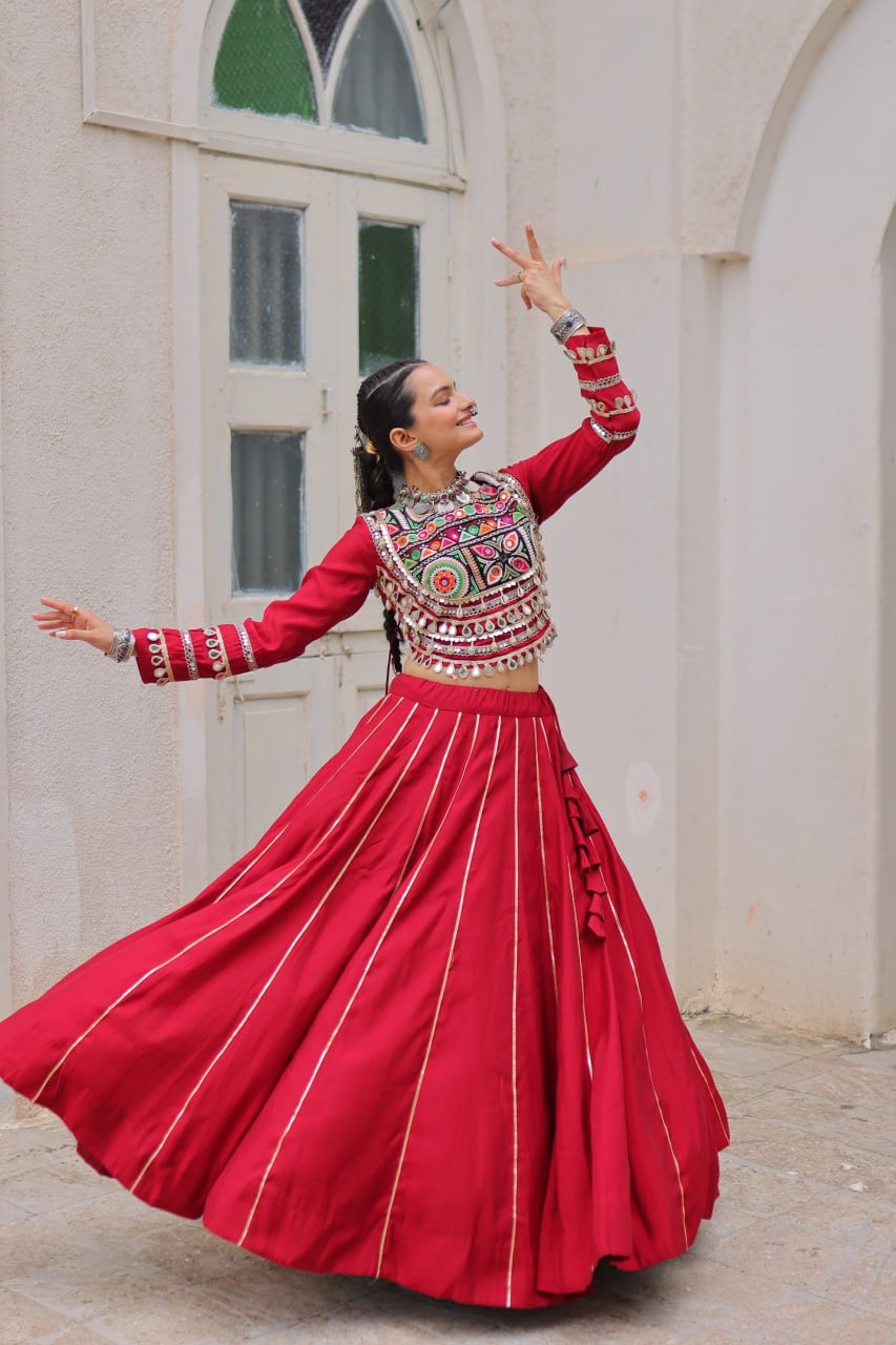 SHIVTRAA’S TOP HIT NAVRATRI LEHENGA CHOLI COLLECTION – 2025 🌟