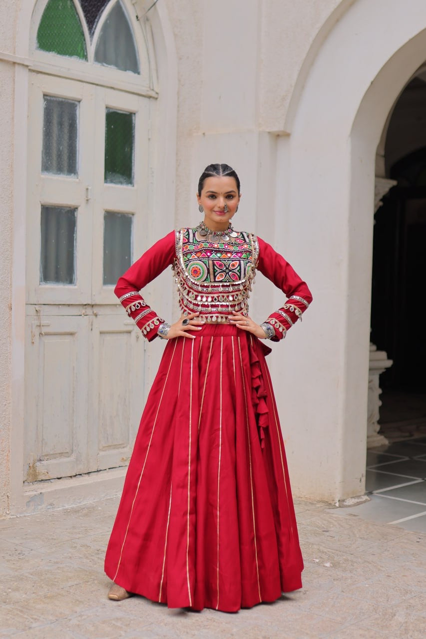 SHIVTRAA’S TOP HIT NAVRATRI LEHENGA CHOLI COLLECTION – 2025 🌟