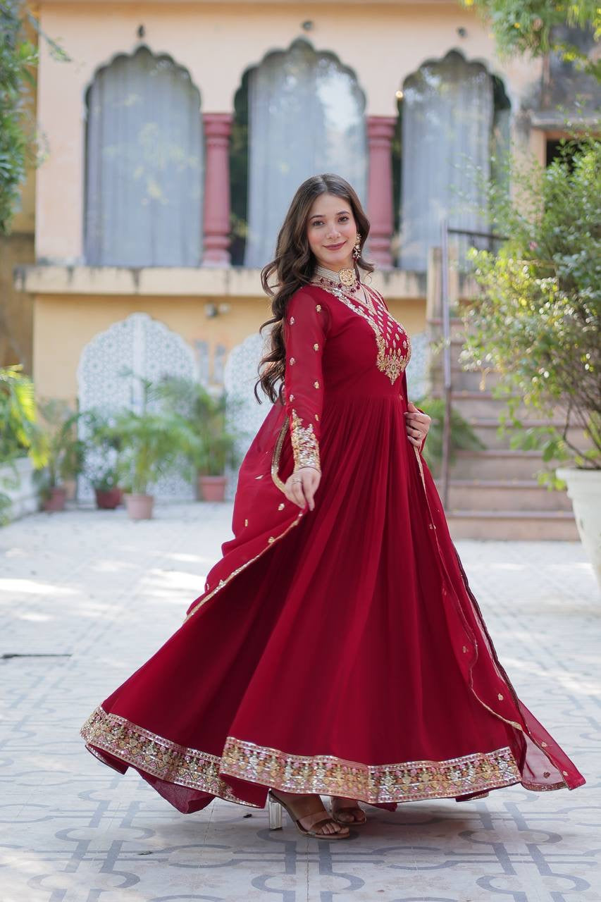 SHIVTRAA LUX GOWN-WITH-DUPATTA COLLECTIONS 2025 💃🏼