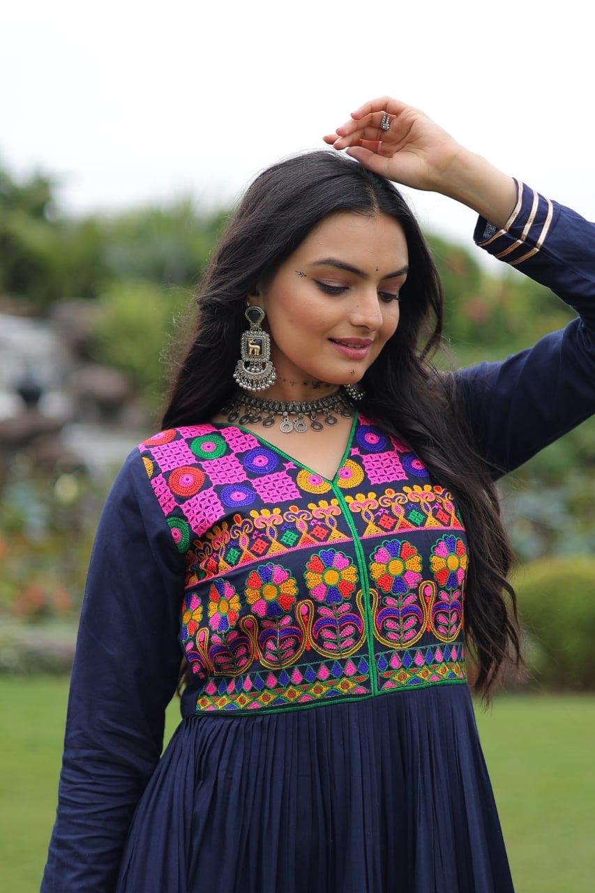 π SHIVTRAA DESIGNER NAVRATRI GOWN COLLECTIONS 2025 ππ»
