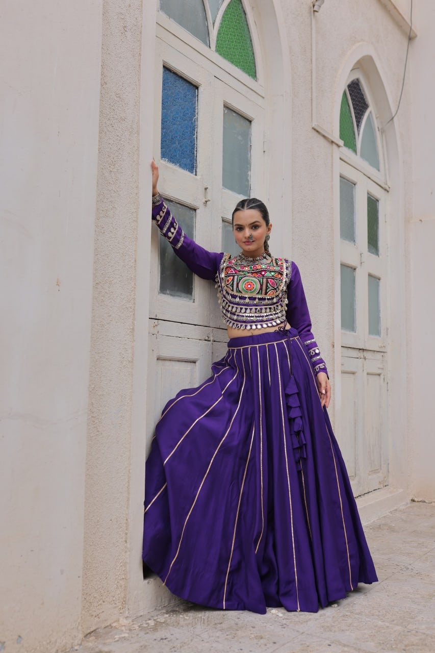 SHIVTRAA’S TOP HIT NAVRATRI LEHENGA CHOLI COLLECTION – 2025 🌟