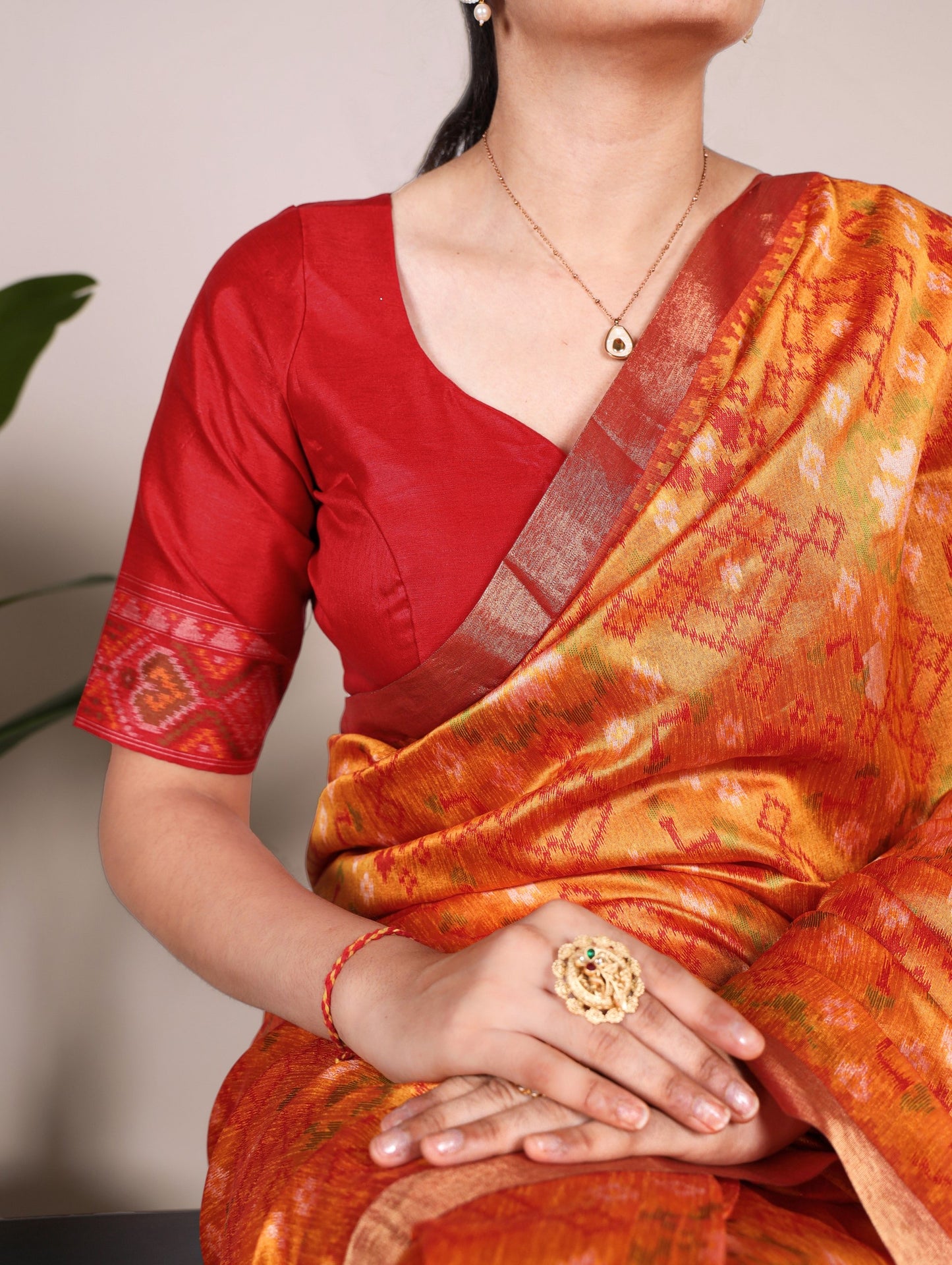 Introducing the exquisite Shivtraa Lux Art in every weave, featuring our stunning Patola Saree! 🪷