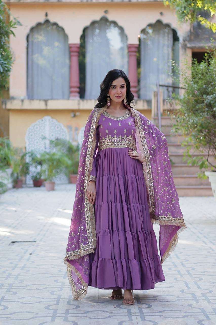 PREMIUM READYMADE GOWN COLLECTIONS 2025, Introducing the Shivtraa Lux Desirable Women's Fully Flair Gown