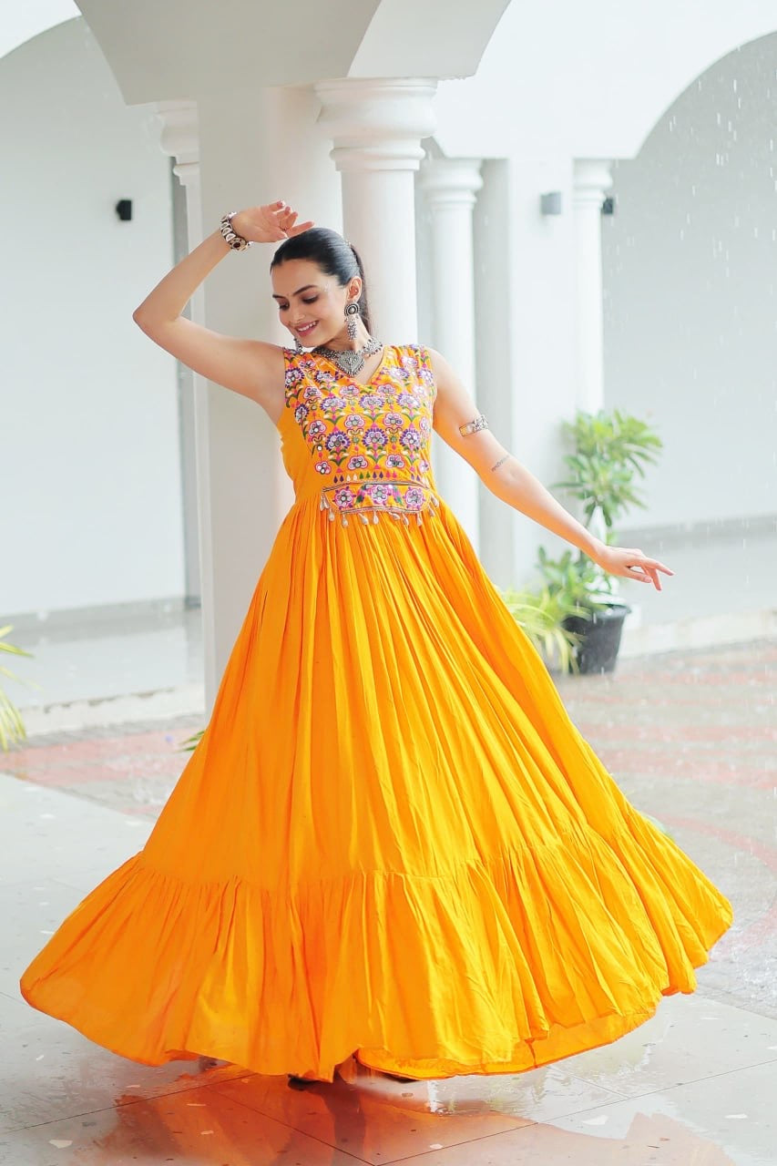 SHIVTRAA DESIGNER NAVRATRI LIGHTLY GOWN EASY WEAR COLLECTIONS – 2025 💃🏻