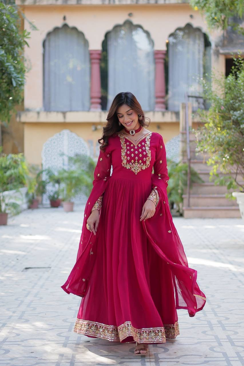 SHIVTRAA LUX GOWN-WITH-DUPATTA COLLECTIONS 2025 💃🏼