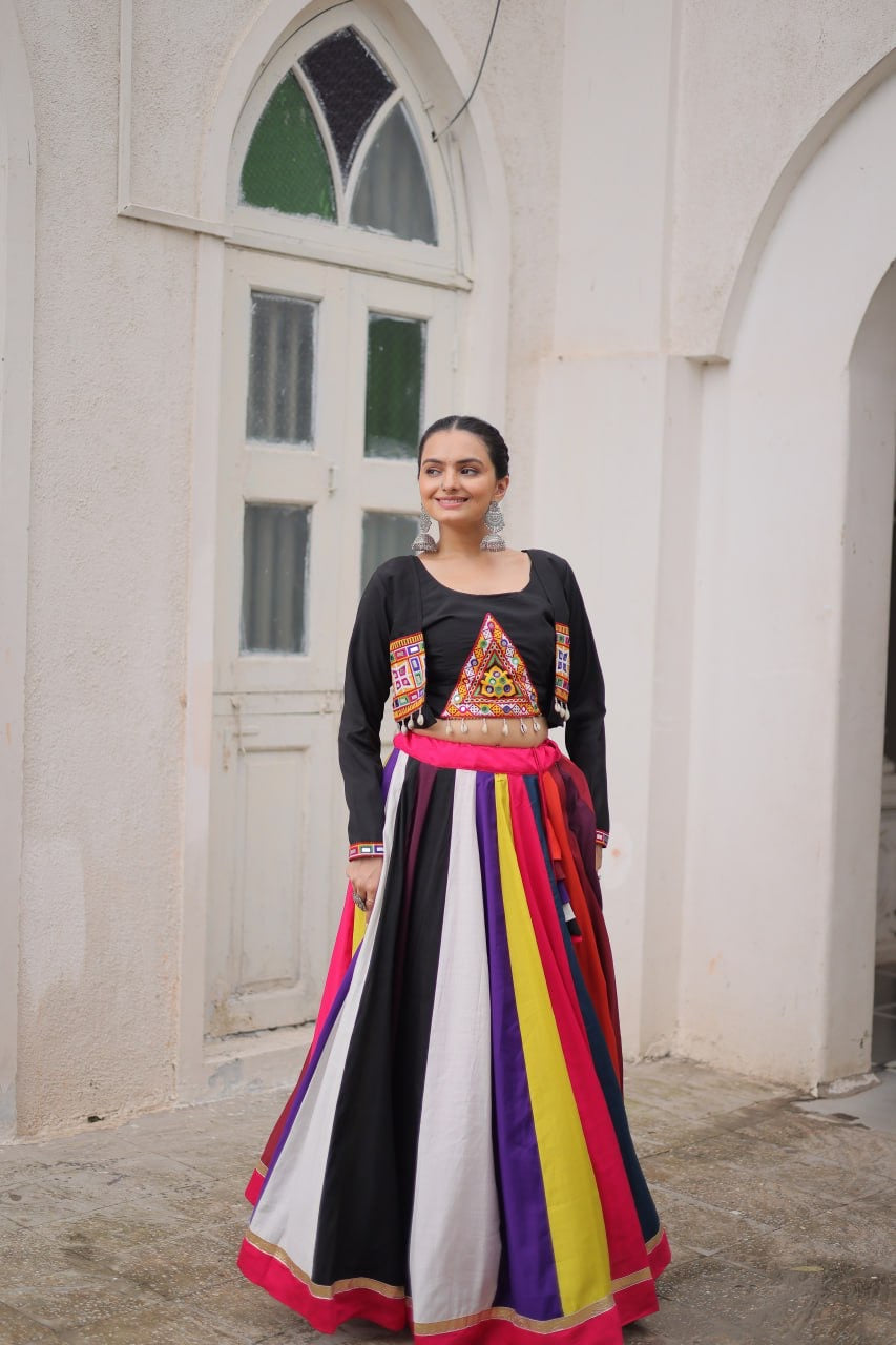 SHIVTRAA DESIGNER NAVRATRI LEHENGA CHOLI COLLECTIONS – 2025