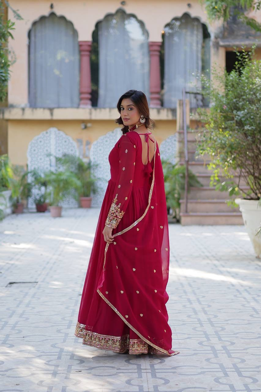 SHIVTRAA LUX GOWN-WITH-DUPATTA COLLECTIONS 2025 💃🏼