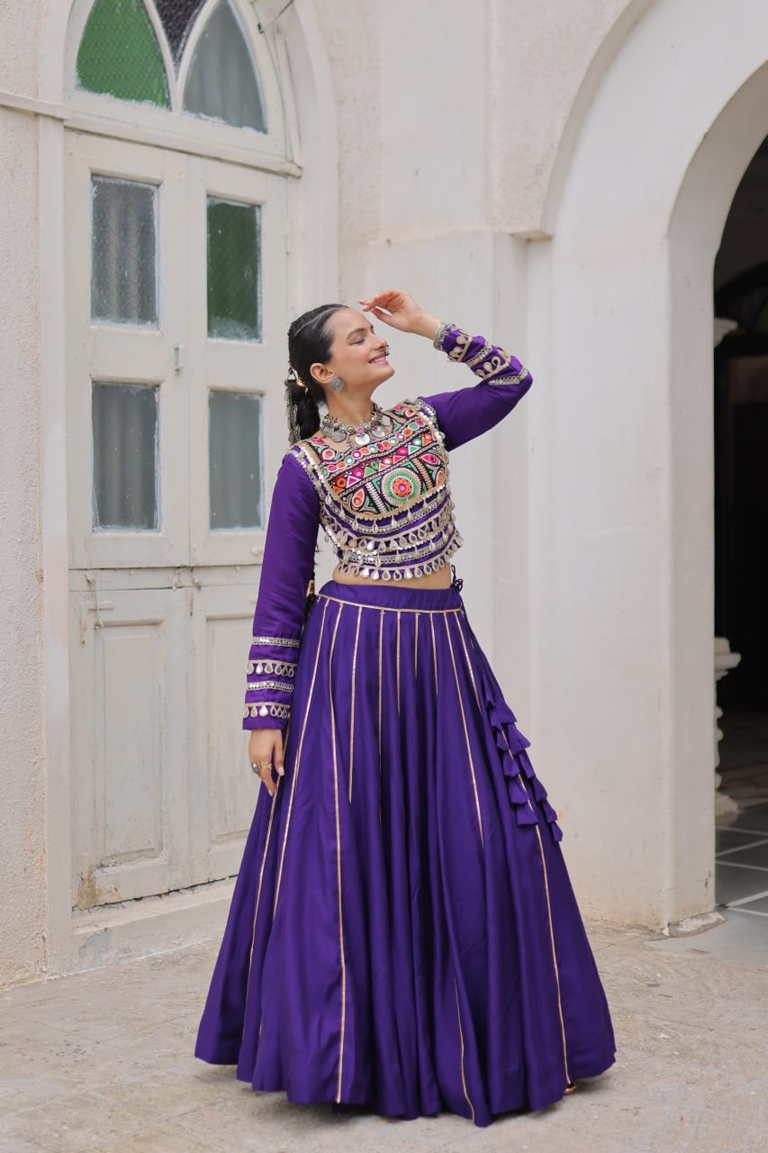 SHIVTRAA’S TOP HIT NAVRATRI LEHENGA CHOLI COLLECTION – 2025 🌟