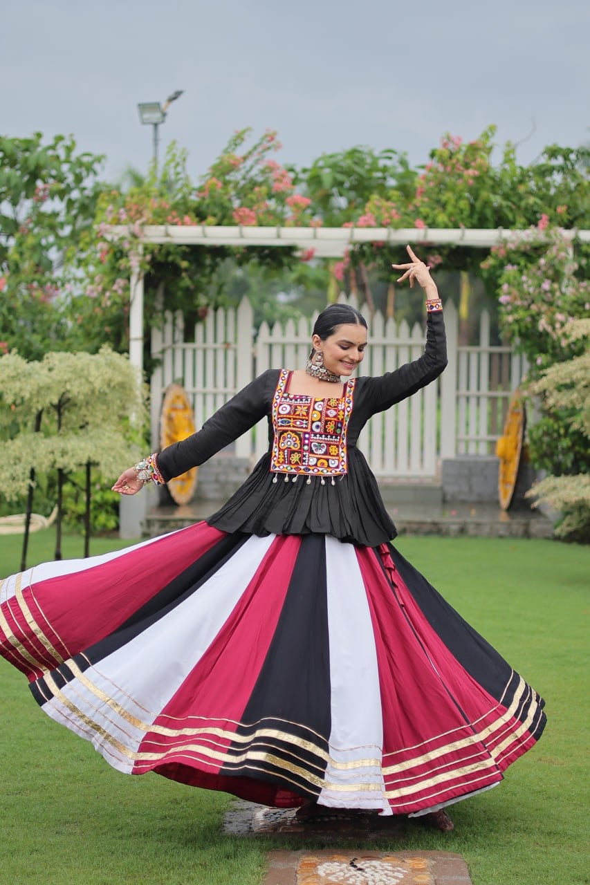 SHIVTRAA NAVRATRI LEHENGA COLLECTIONS - 2025 👗 Light & Easy Wear