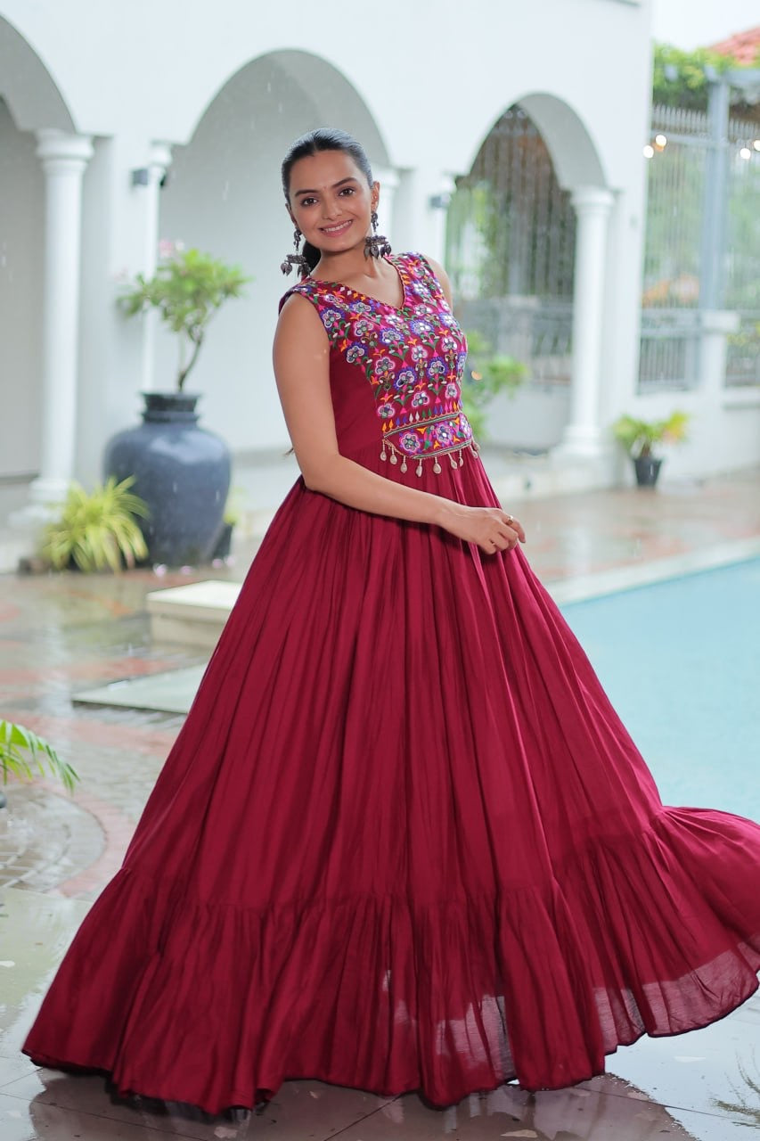 SHIVTRAA DESIGNER NAVRATRI LIGHTLY GOWN EASY WEAR COLLECTIONS – 2025 💃🏻