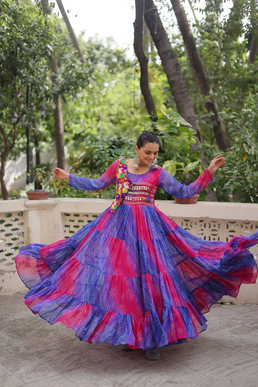 Shivtraa Navratri Designer Collections 2025 π€³
#GownLove | #Navratri2025