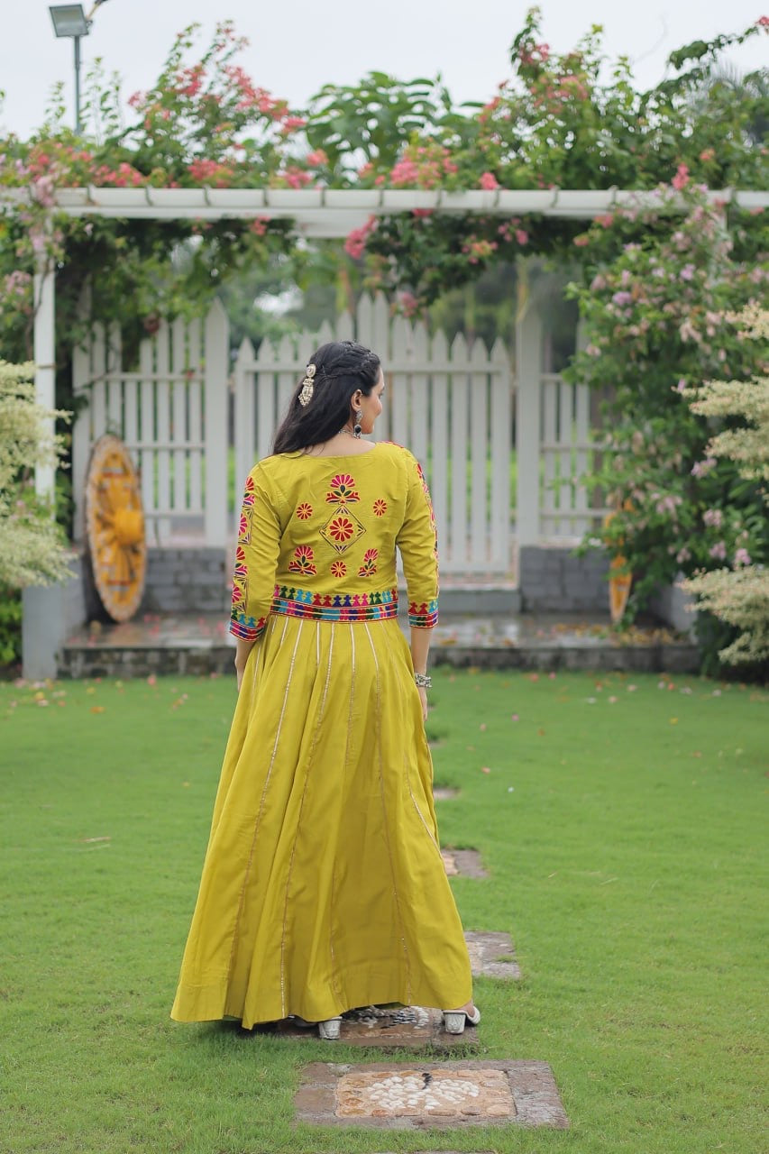 💃 GRWM YOUR STYLE WITH SHIVTRAA LUX NAVRATRI LEHENGA CHOLI COLLECTIONS - 2025 👗