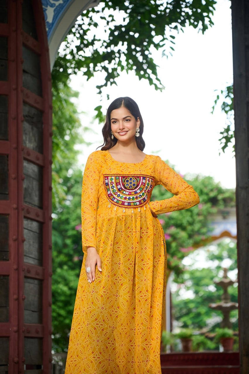 SHIVTRAA LIGHTWEAR NAVRATRI DESIGNER OUTFIT COLLECTION - 2025 🤳