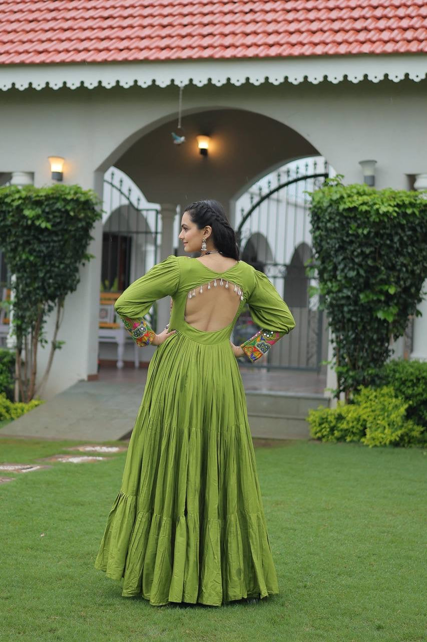 ππ» SHIVTRAA LUXURY CUSTOM DESIGNER NAVRATRI COLLECTION 2025