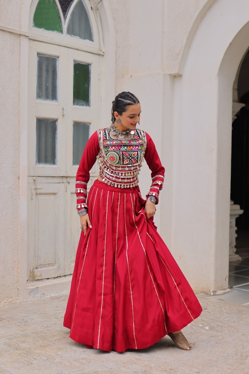 SHIVTRAA’S TOP HIT NAVRATRI LEHENGA CHOLI COLLECTION – 2025 🌟