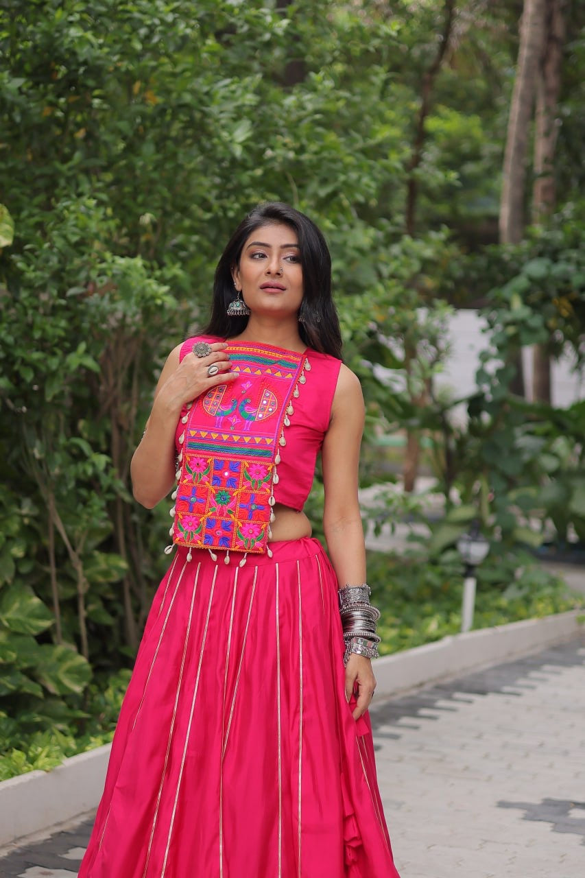 SHIVTRAA DESIGNER NAVRATRI LEHENGA CHOLI COLLECTIONS – 2025