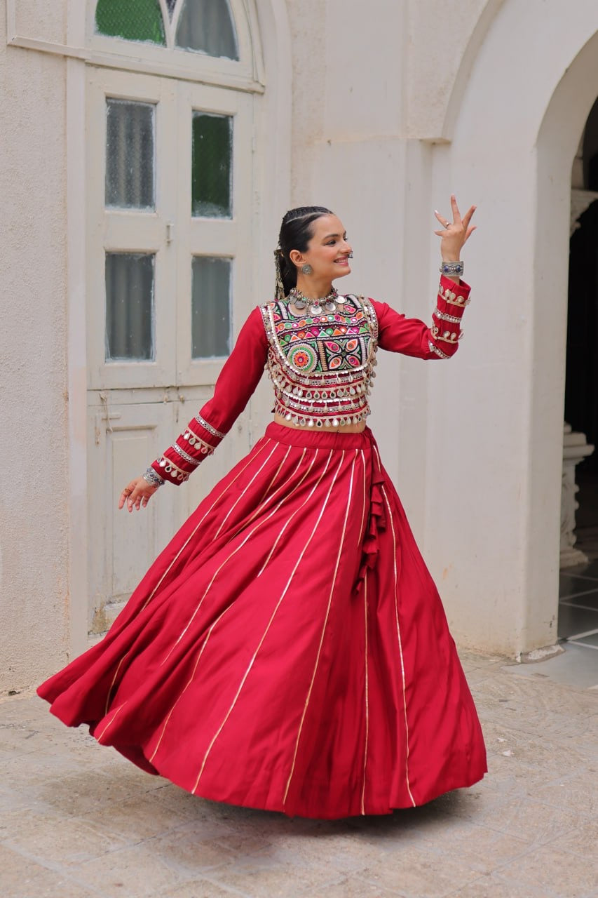 SHIVTRAA’S TOP HIT NAVRATRI LEHENGA CHOLI COLLECTION – 2025 🌟