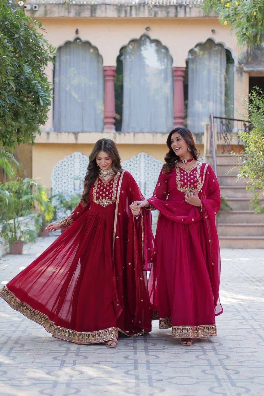 SHIVTRAA LUX GOWN-WITH-DUPATTA COLLECTIONS 2025 💃🏼