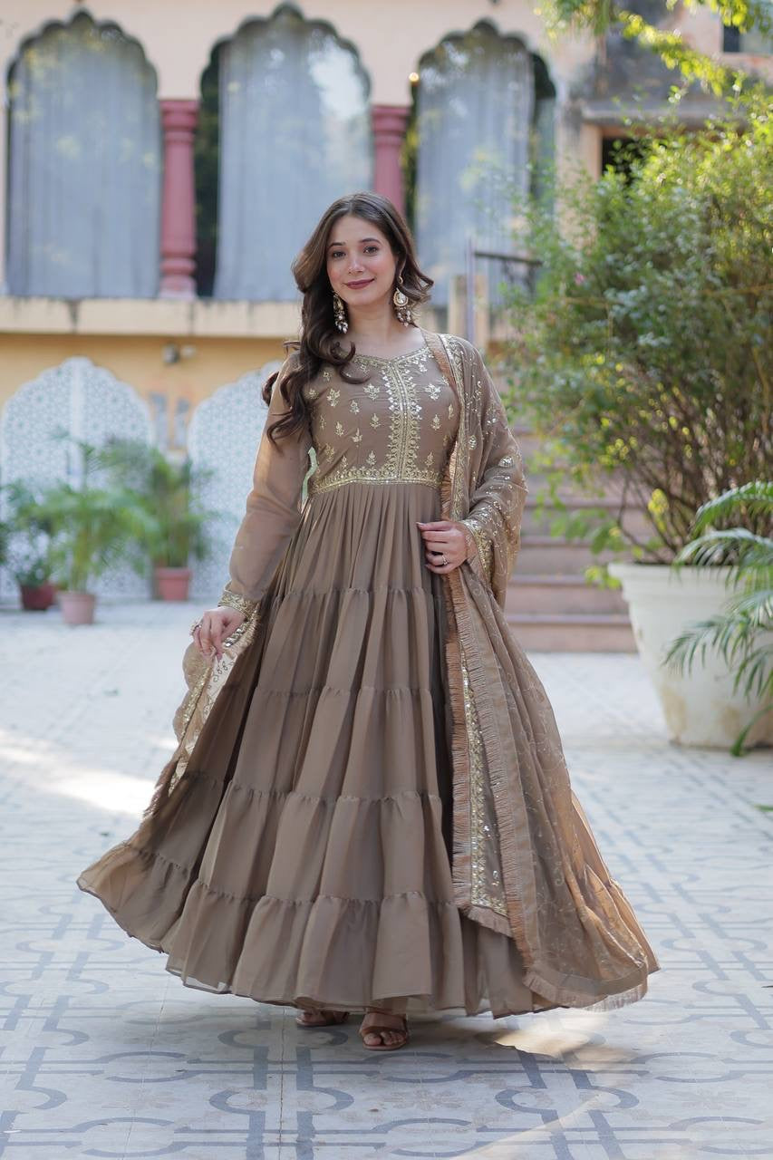 PREMIUM READYMADE GOWN COLLECTIONS 2025, Introducing the Shivtraa Lux Desirable Women's Fully Flair Gown
