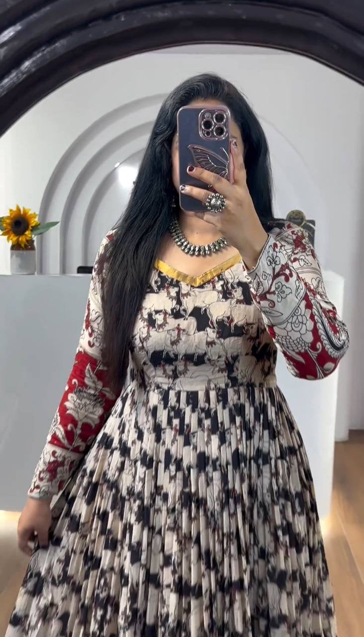 Shivtraa Brand is launching a White CLR Blocker Kalamkari 3-Style Gown set