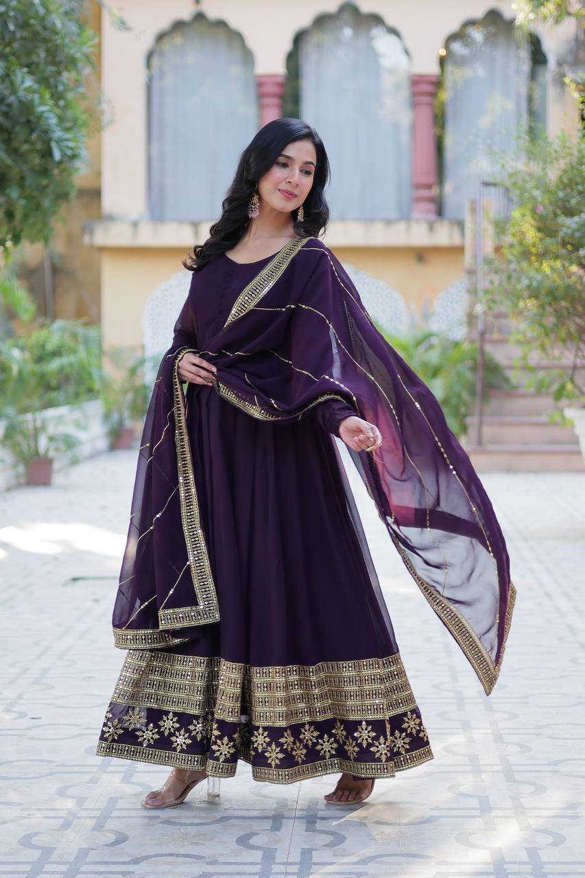 Introducing the Shivtraa Lux Faux Blooming Gown with Dupatta!