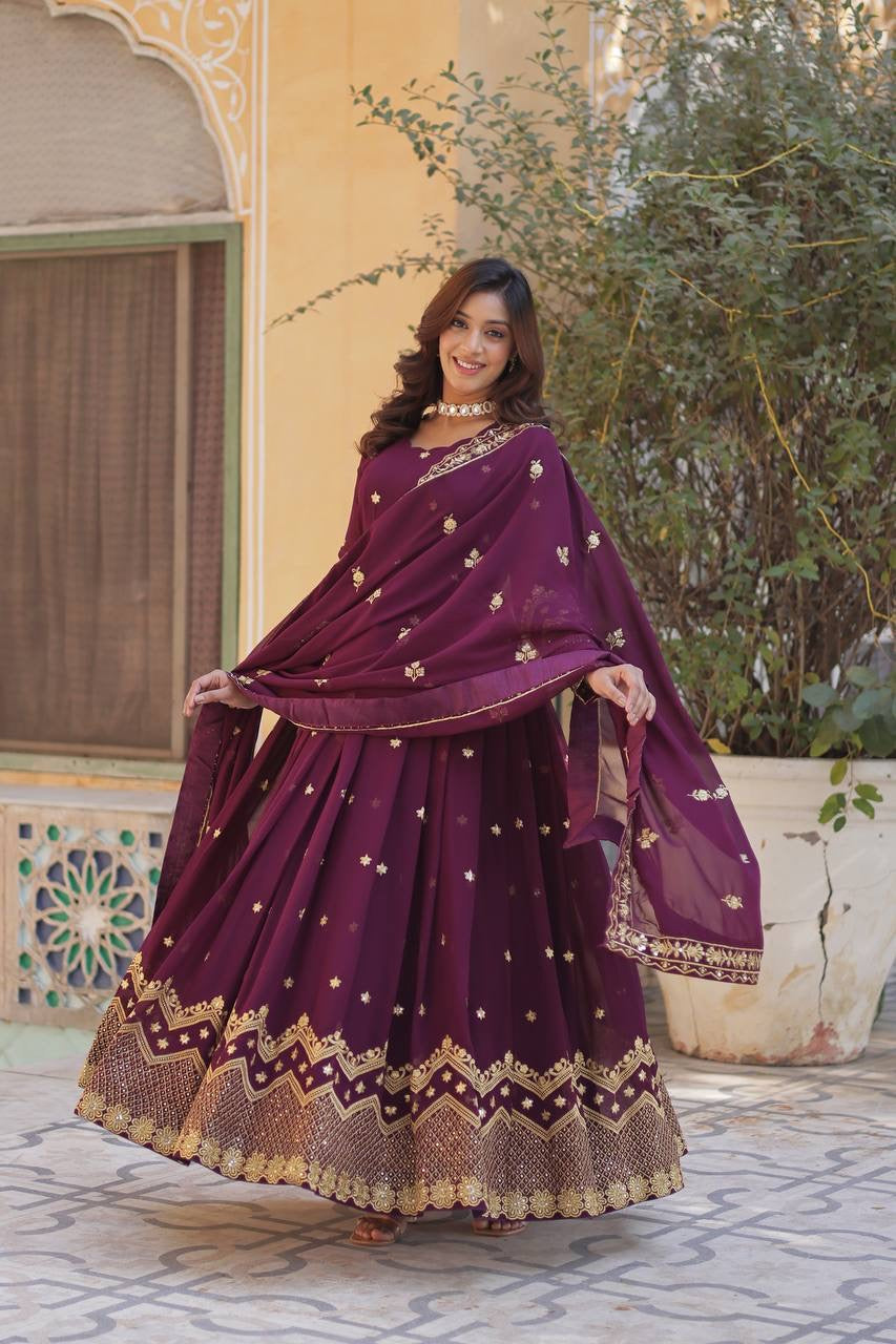 💃 Introducing the Shivtraa Lux Premium Designer Readymade Gown Collection 2025! 👜
