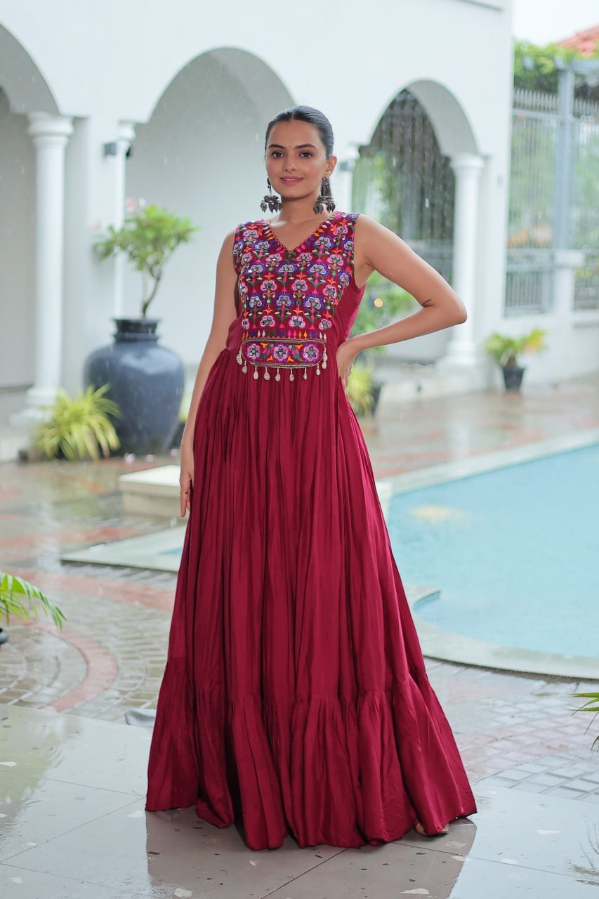 SHIVTRAA DESIGNER NAVRATRI LIGHTLY GOWN EASY WEAR COLLECTIONS – 2025 💃🏻