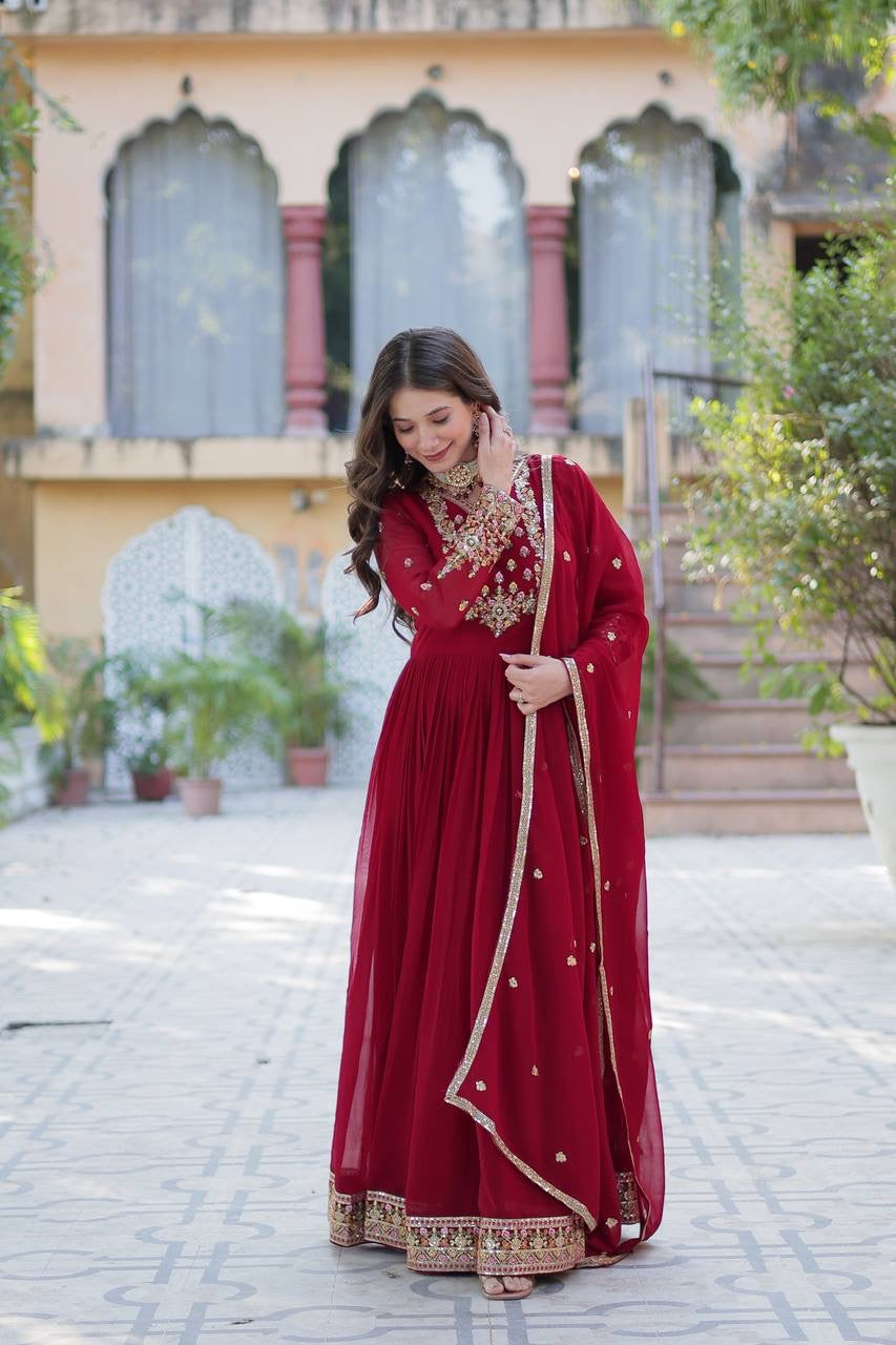 SHIVTRAA LUX GOWN-WITH-DUPATTA COLLECTIONS 2025 💃🏼