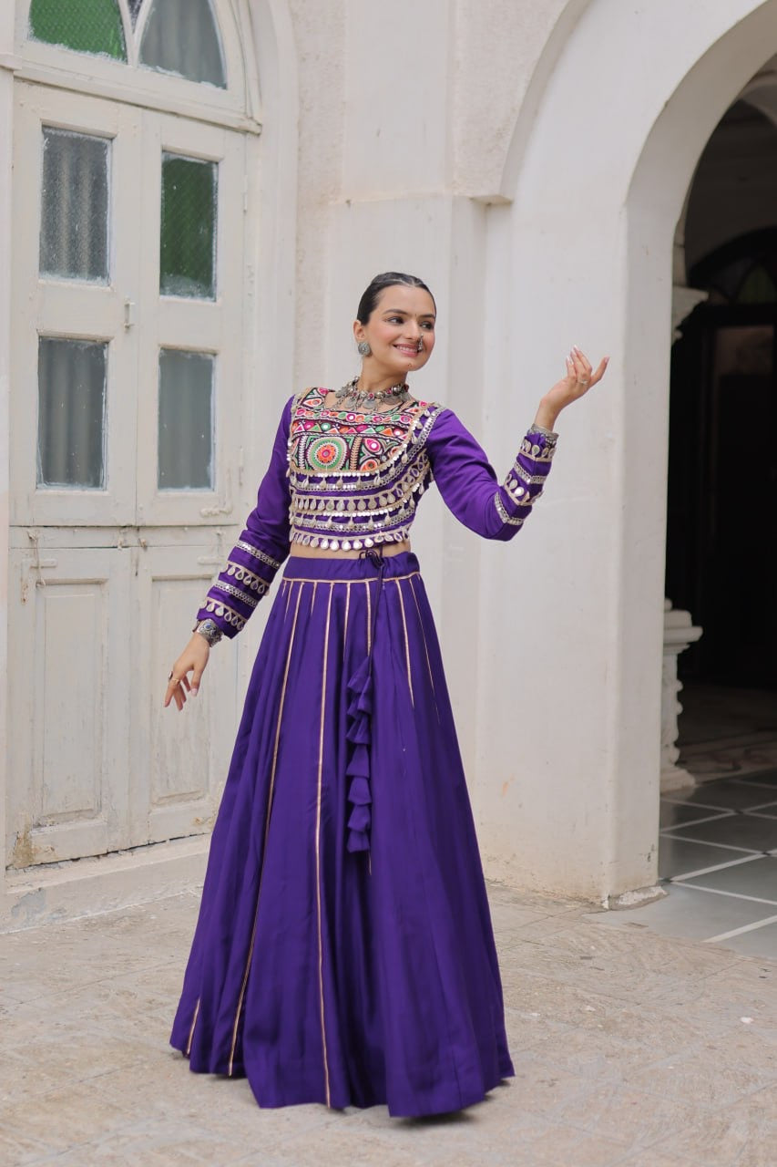 SHIVTRAA’S TOP HIT NAVRATRI LEHENGA CHOLI COLLECTION – 2025 🌟