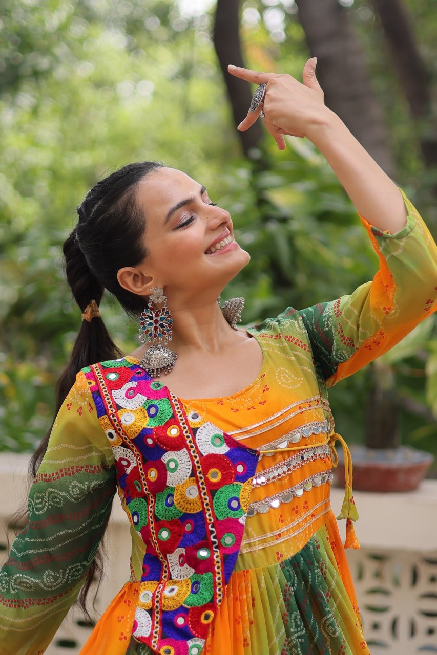 Shivtraa Navratri Designer Collections 2025 🤳
#GownLove | #Navratri2025