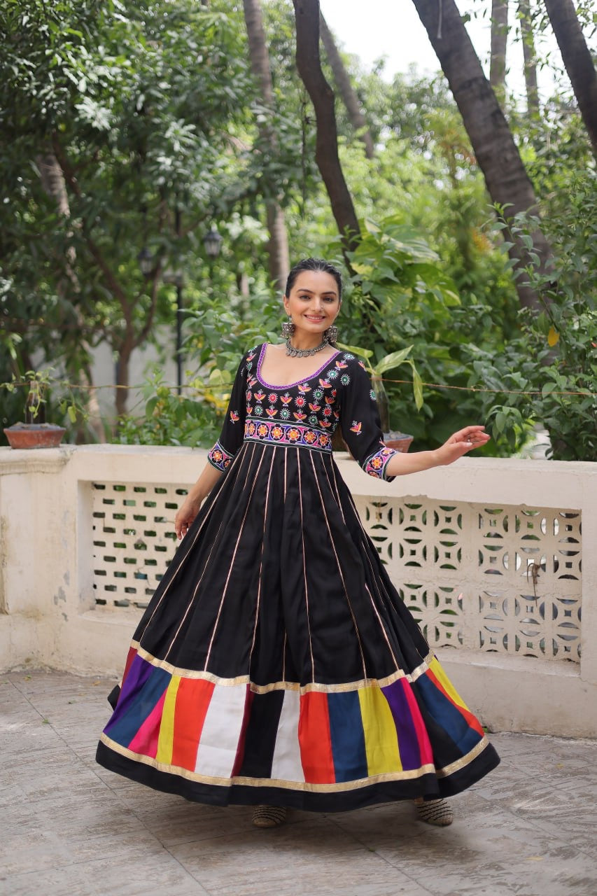 SHIVTRAA DESIGNER NAVRATRI GAMTHI WORKED GOWN COLLECTION BY 2025