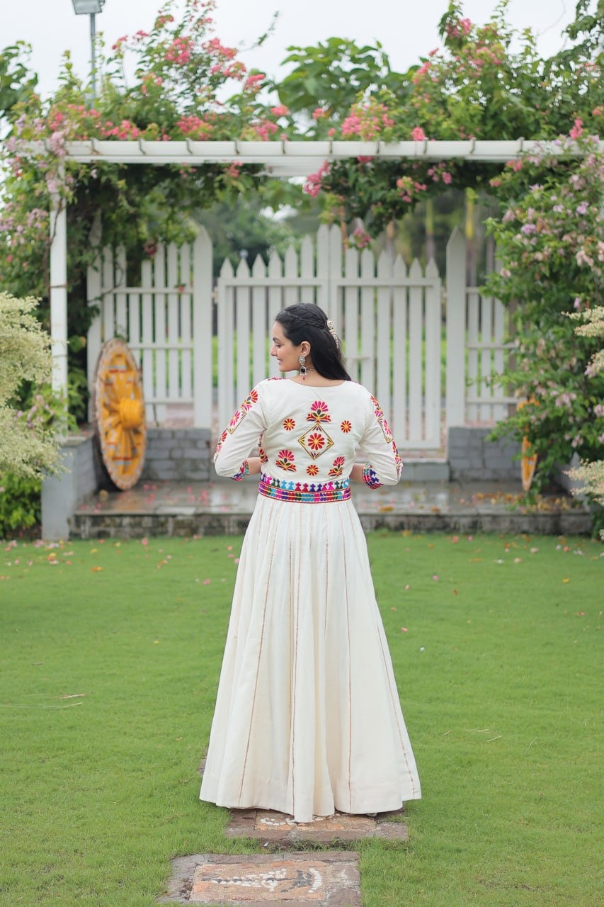 💃 GRWM YOUR STYLE WITH SHIVTRAA LUX NAVRATRI LEHENGA CHOLI COLLECTIONS - 2025 👗