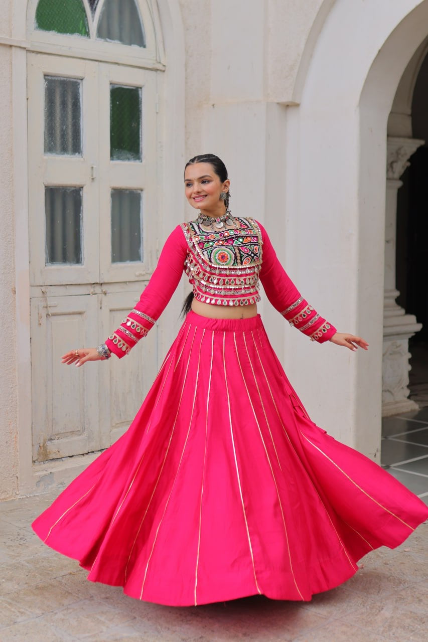 SHIVTRAA’S TOP HIT NAVRATRI LEHENGA CHOLI COLLECTION – 2025 🌟