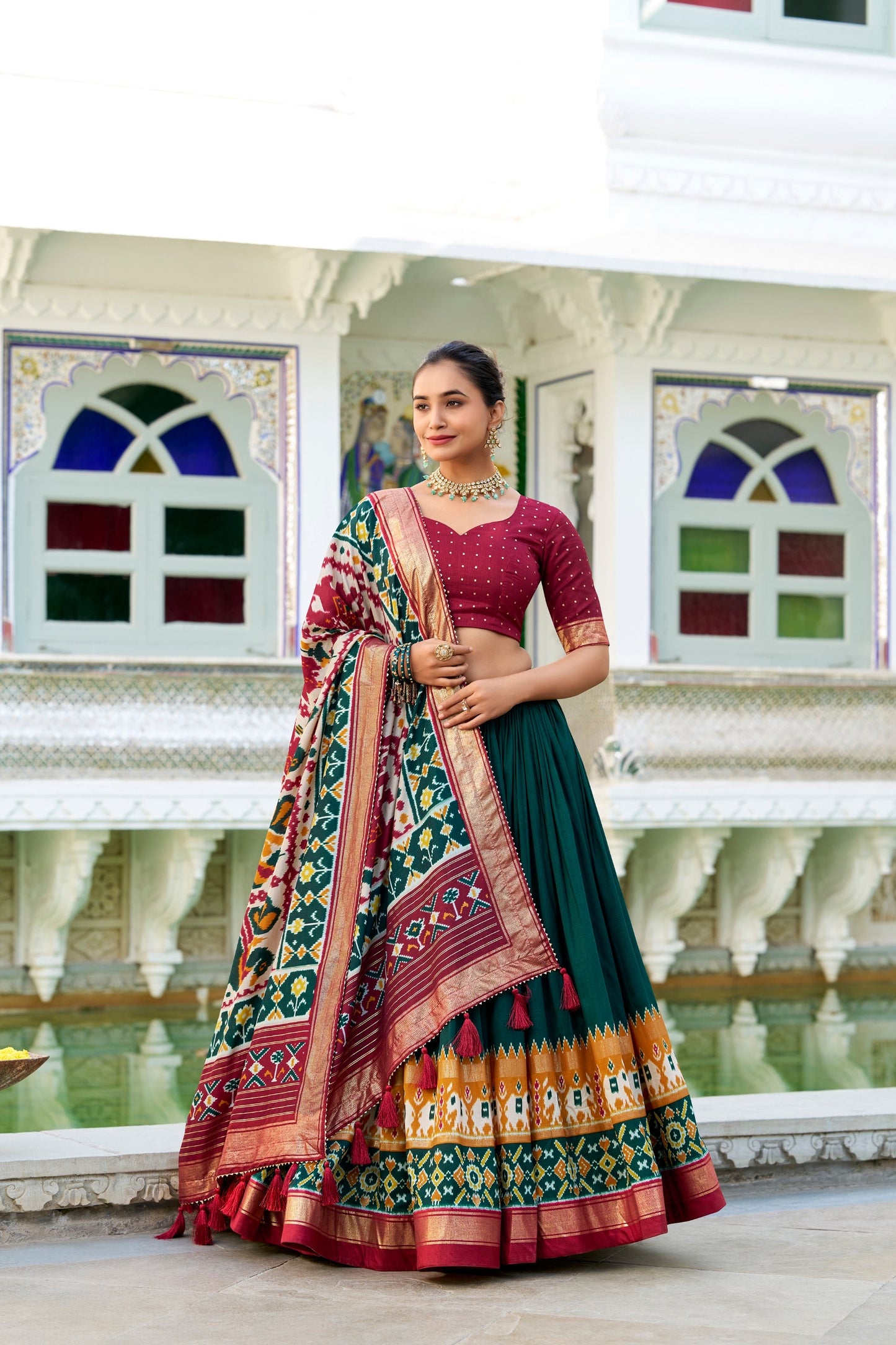 🌷 Shivtraa Lux Presenting Silk Patola Foil Worked Designer Lehenga Choli 🌷