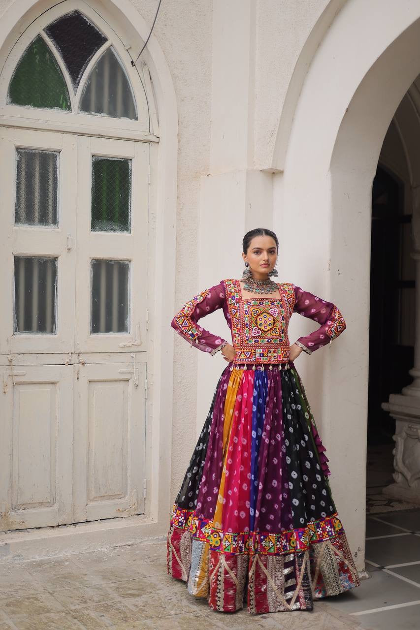 SHIVTRAA TRENDING TOP NAVRATRI LEHENGA COLLECTIONS – 2025 💃