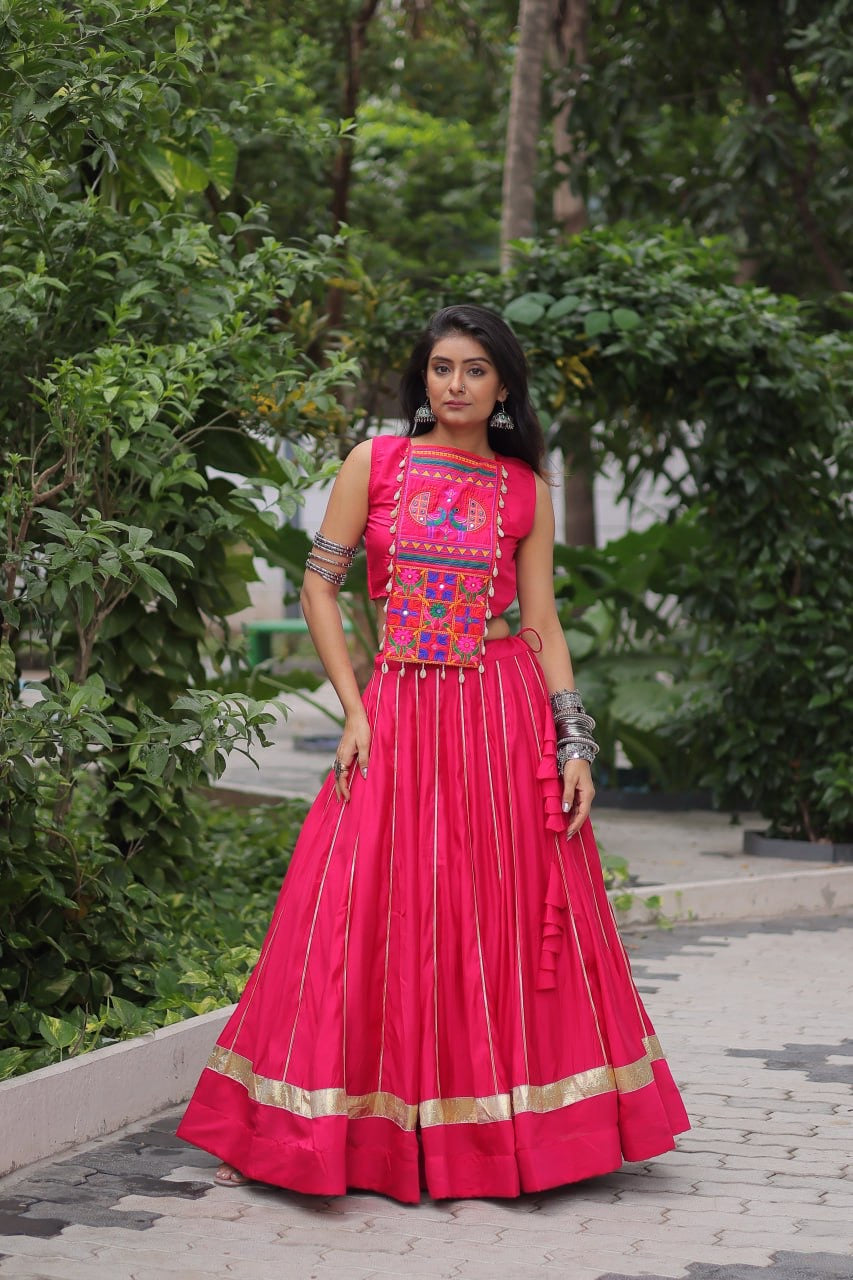 SHIVTRAA DESIGNER NAVRATRI LEHENGA CHOLI COLLECTIONS – 2025