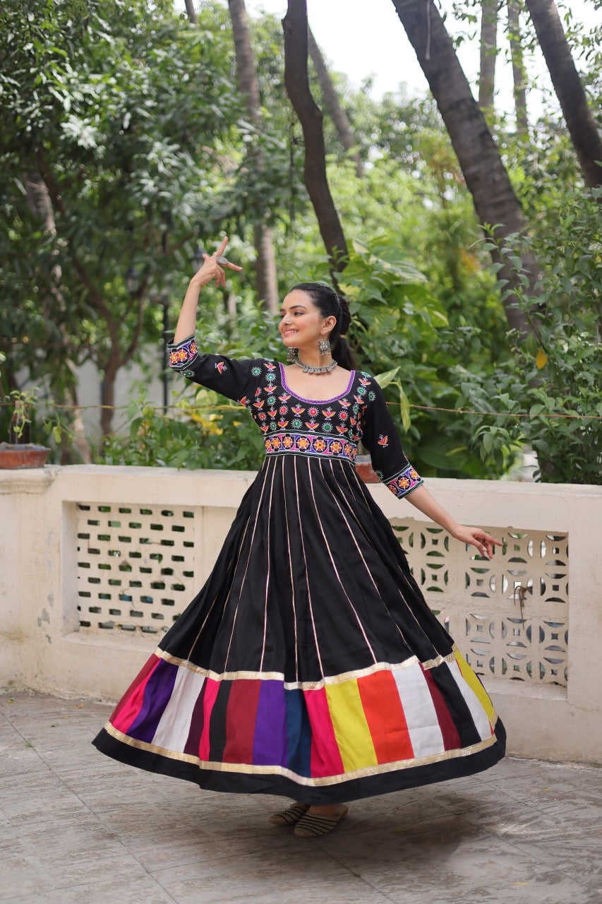 SHIVTRAA DESIGNER NAVRATRI GAMTHI WORKED GOWN COLLECTION BY 2025